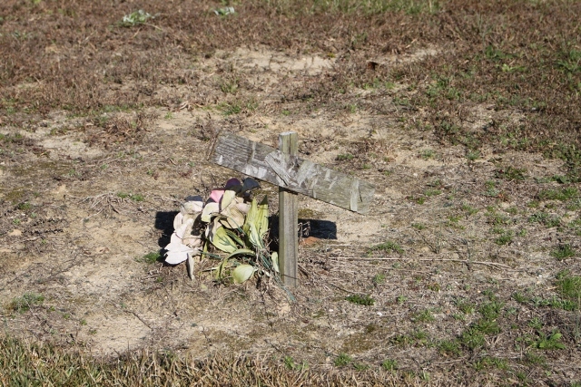 headstone